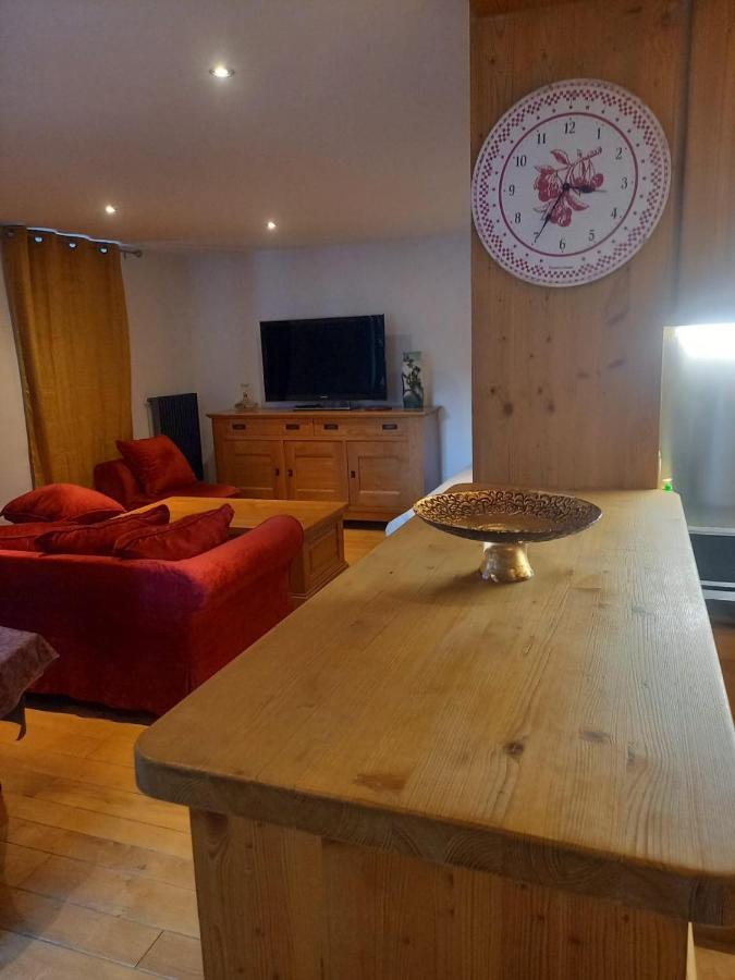 Appartement Centre Du Village Brides Les Bains エクステリア 写真